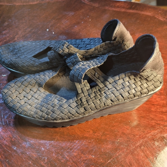 (2369) Bernie Mev Lulia Black Woven Wedge Sz 39 - Picture 4 of 6